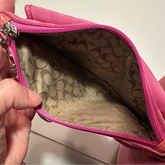 Cute pink suede Coach wristlet; has tag. Classic Coach lined interior. - Picture 11 of 11
